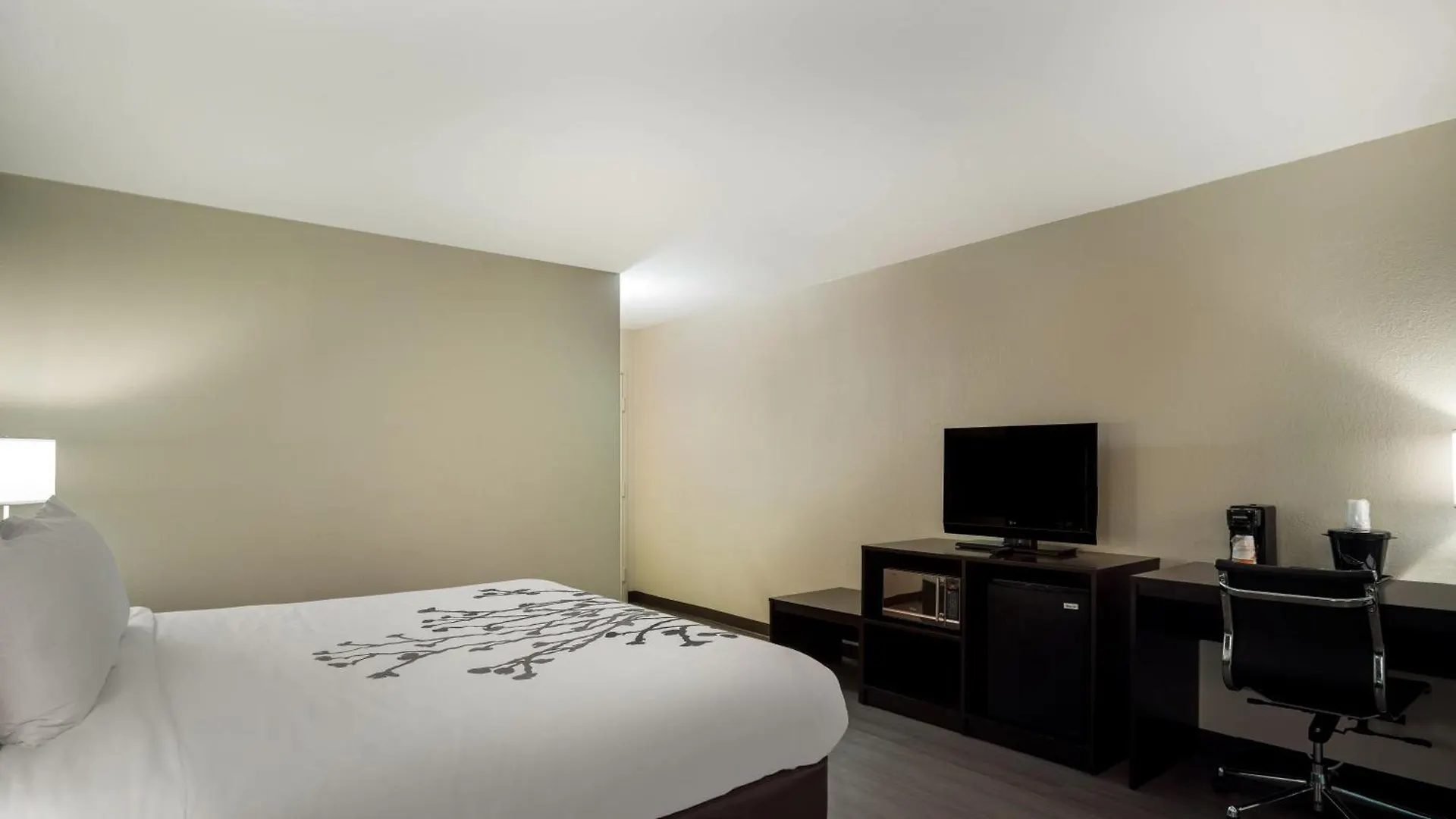 Sleep Inn Savannah Midtown